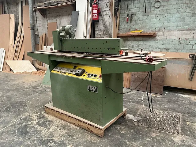 Ney kdp 111s kantaanlijmmachine - afbeelding 1 van  10