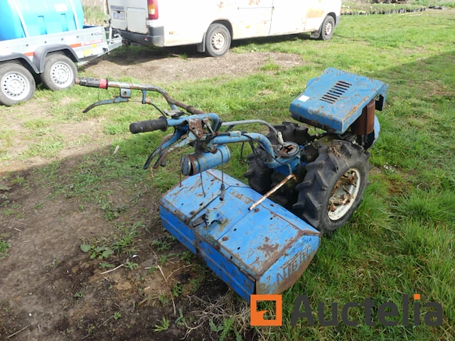 Nibbi artigilo e tweewielige tractor - afbeelding 1 van  13