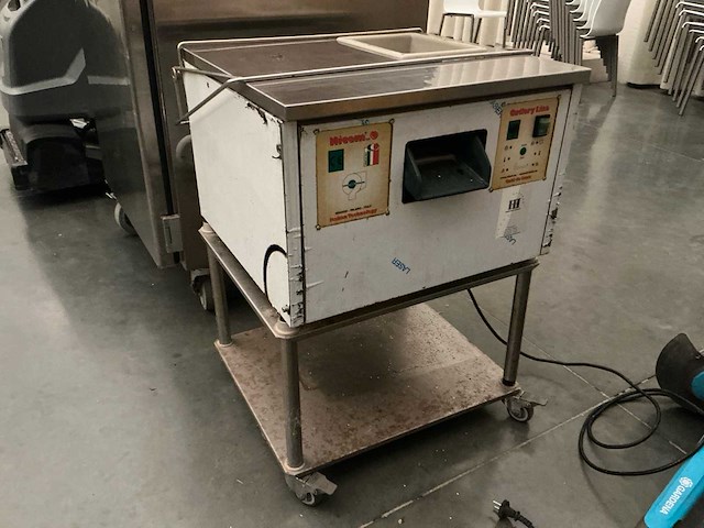 Nicem polijstmachine - afbeelding 1 van  6