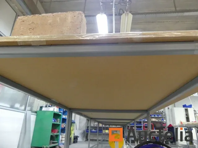 Niet-ontmantelbare werktafel - afbeelding 7 van  7