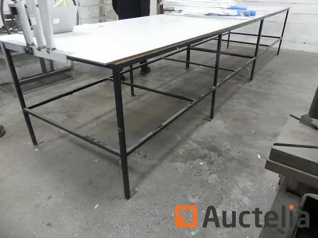 Niet-verwijderbare werktafel - afbeelding 2 van  5