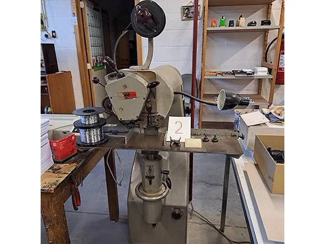 Nietmachine favorit - afbeelding 1 van  3