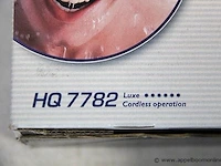 Nieuw scheerapparaat philips, type philishave coolskin hq7782 - afbeelding 3 van  3
