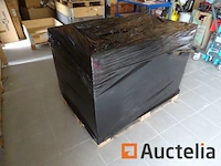 Nieuw toiletpallet en toiletborden