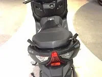 Nieuwe elektrische scooter edrive, 4,6kw, chassisnr l8ymjsye5kx060734, gelijkvormigheidsattest, 2sleutels - afbeelding 4 van  9