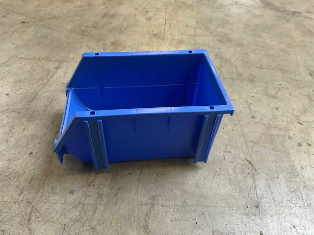 Nieuwe grijpbakjes 235x150x120 (10x) - afbeelding 1 van  3