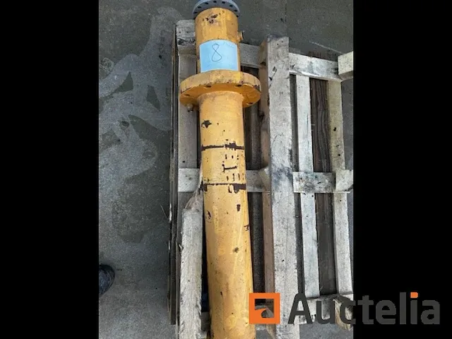 Nieuwe hydraulische cilinder dubbelwerkend. - afbeelding 1 van  3