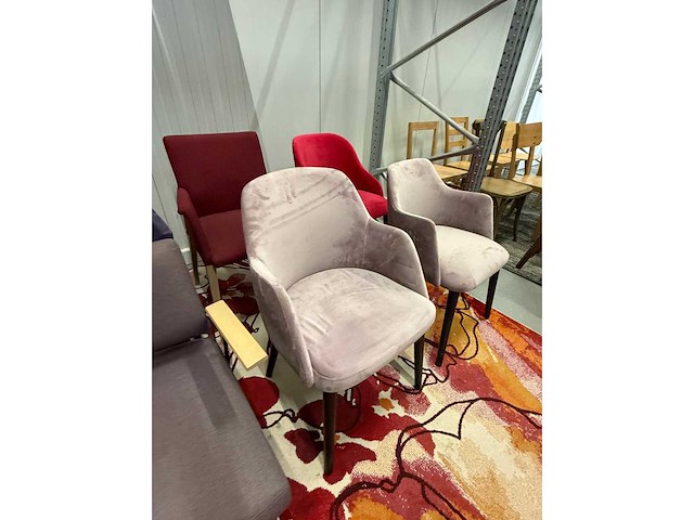 Nieuwe leerstoel - afbeelding 15 van  15