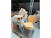 Nieuwe leerstoel - afbeelding 1 van  5