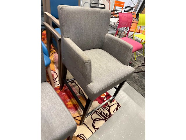 Nieuwe leerstoel - afbeelding 2 van  20