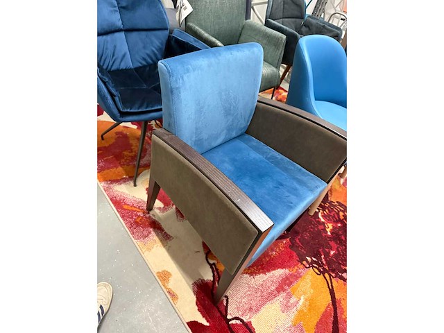 Nieuwe leerstoel - afbeelding 3 van  20