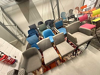 Nieuwe leerstoel - afbeelding 1 van  20