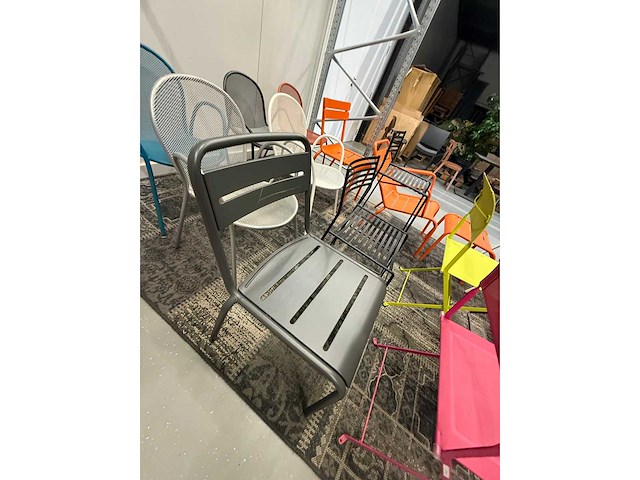 Nieuwe leerstoel - afbeelding 8 van  21