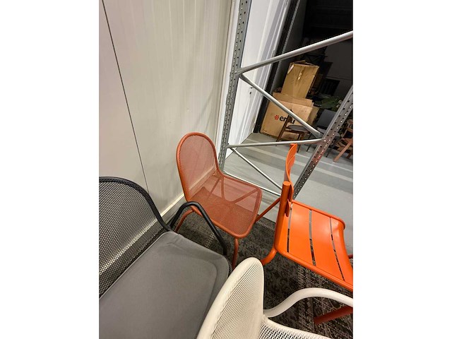 Nieuwe leerstoel - afbeelding 11 van  21