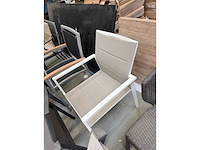 Nieuwe leerstoel - afbeelding 2 van  12