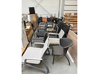 Nieuwe leerstoel - afbeelding 1 van  12