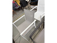 Nieuwe leerstoel - afbeelding 10 van  12