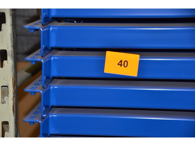 Nieuwe liggers bito 2700mm - afbeelding 2 van  3