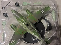 Nieuwe metalen vliegtuig - afbeelding 1 van  2