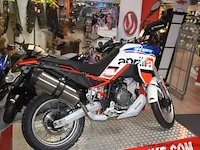 Nieuwe motor aprilia tuoareg 660, zonder documenten, 2sleutels - afbeelding 1 van  6