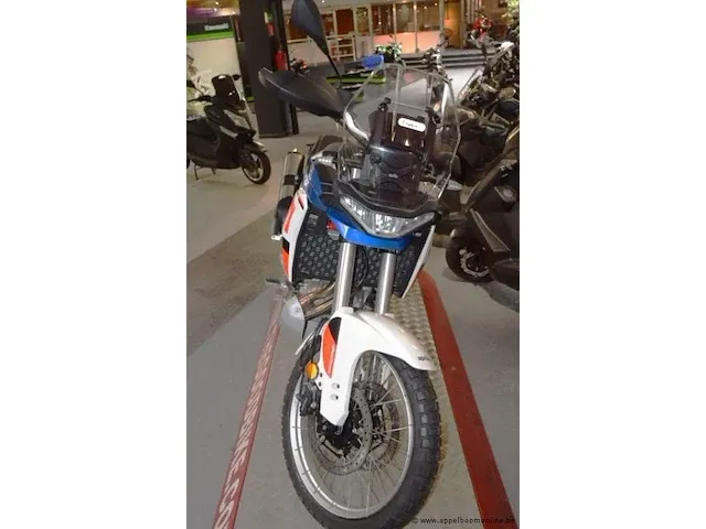Nieuwe motor aprilia tuoareg 660, zonder documenten, 2sleutels - afbeelding 4 van  6