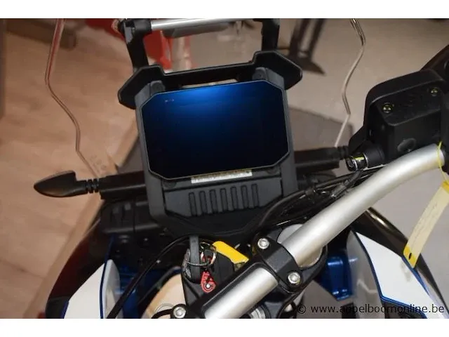 Nieuwe motor aprilia tuoareg 660, zonder documenten, 2sleutels - afbeelding 5 van  6