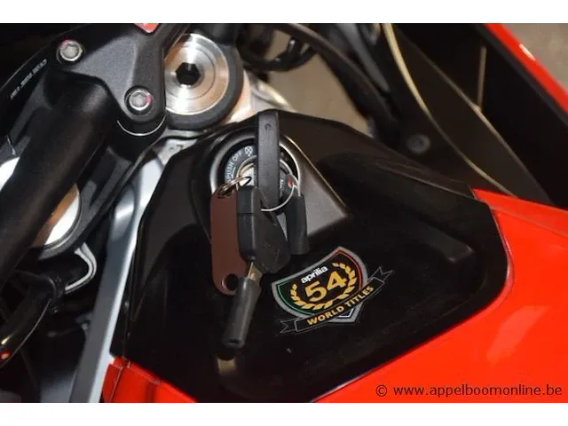 Nieuwe motor aprilia tuonoggo, zonder documenten, 2sleutels - afbeelding 4 van  6