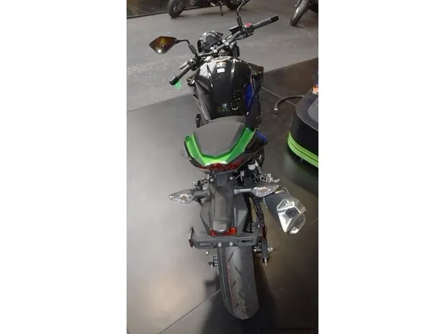 Nieuwe motor kawasaki er400f, chassisnr ml5er400ffdak1330, 2cyl, 399cm³, 33,4kw, met gelijkvormigheidsattest, 2 sleutels - afbeelding 3 van  6
