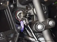 Nieuwe motor kawasaki er400f, chassisnr ml5er400ffdak1330, 2cyl, 399cm³, 33,4kw, met gelijkvormigheidsattest, 2 sleutels - afbeelding 4 van  6