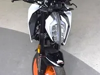 Nieuwe motor ktm duke 125, chassisnr vbkjpa403pc003708, 125cm³, 11kw, zonder gelijkvormigheidsattest - afbeelding 4 van  8