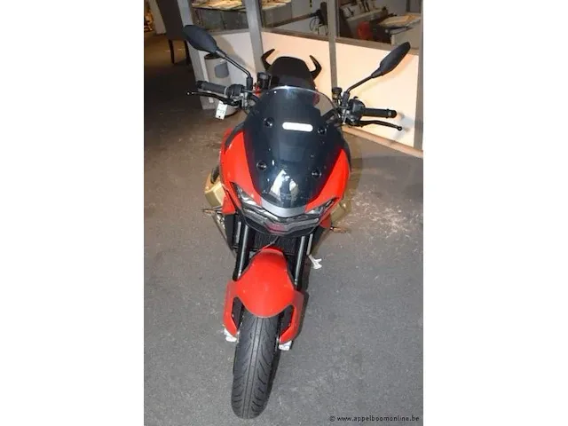 Nieuwe motor motto guzzi v100 mandello, zonder documenten, 2sleutels - afbeelding 2 van  6