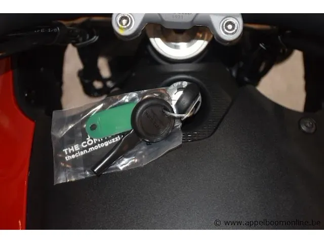 Nieuwe motor motto guzzi v100 mandello, zonder documenten, 2sleutels - afbeelding 5 van  6