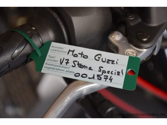 Nieuwe motor motto guzzi v7 stone corsa special edition, zonder documenten, 2sleutels - afbeelding 6 van  6