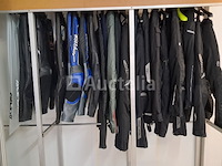 Nieuwe motorkleding, handschoenen, laarzen (173 stuks) - afbeelding 1 van  6