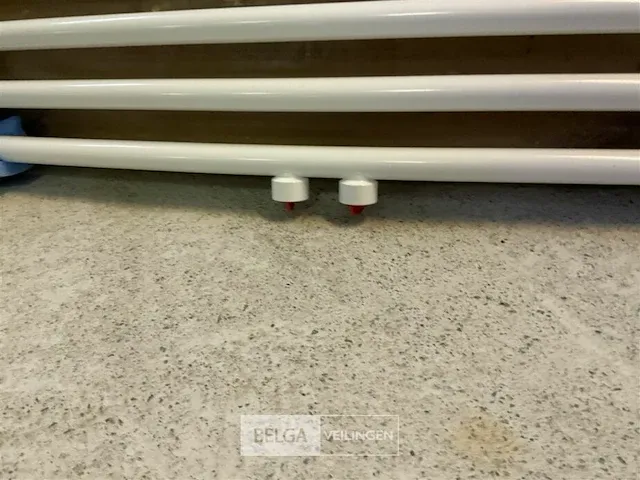 Nieuwe radson design-radiator - afbeelding 3 van  6