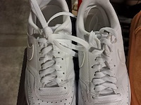 Nieuwe schoenen maat 40,5 nike - afbeelding 4 van  4