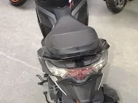 Nieuwe scooter sym jet 14 25, chassisnr lxmxca102pxb20533, 49cm³, 2kw, met gelijkvormigheidsattest, 2 sleutels - afbeelding 4 van  7