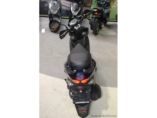 Nieuwe scooter sym jet 4,chassisnr lxmxea103pxb38668, 25cc, zonder documenten, 2sleutels - afbeelding 4 van  7