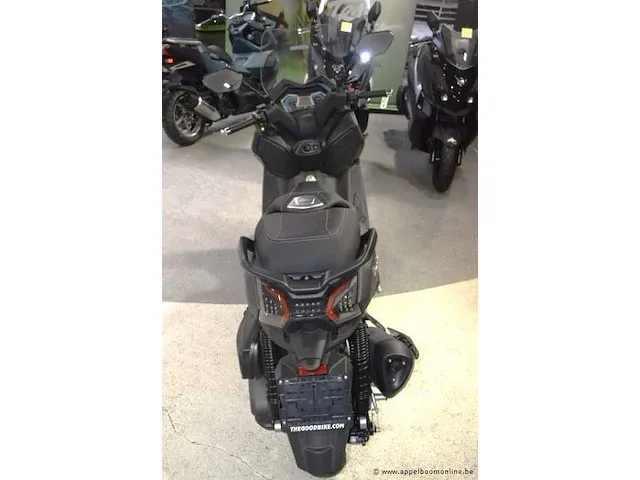 Nieuwe scooter sym maxsym 400, chassisnr rfglza901msb01519,25kw, zonder documenten, 2 sleutels - afbeelding 4 van  9