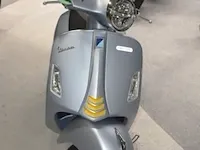 Nieuwe scooter vespa gts 125, zonder documenten, 1sleutel - afbeelding 2 van  7