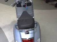 Nieuwe scooter vespa gts 125, zonder documenten, 1sleutel - afbeelding 4 van  7