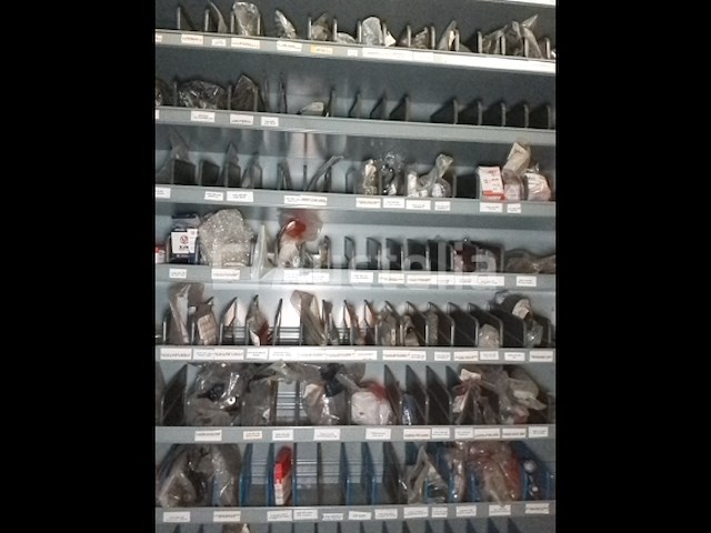 Nieuwe sym scooter onderdelen (212 stuks) - afbeelding 1 van  4