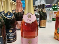 Night orient sparkling rosé 0,0% - afbeelding 1 van  4