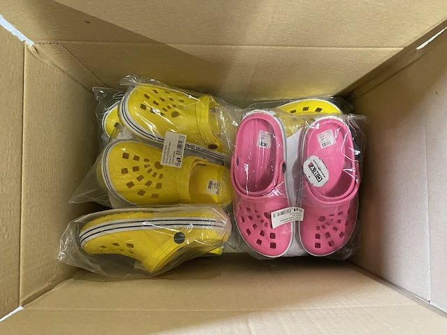 Nigu kids slippers - maat 33 - 7st - afbeelding 1 van  3