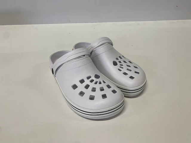 Nigu slippers - maat 38 - 6st - afbeelding 3 van  3