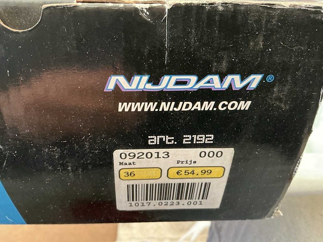 Nijdam. 2192. ice hockey skate.maat 36. - afbeelding 2 van  2