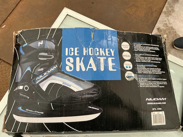 Nijdam. 2192. ice hockey skate.maat 43. - afbeelding 1 van  1