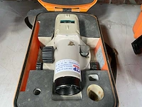 Nikon ac-2s optisch waterpasinstrument - afbeelding 2 van  5