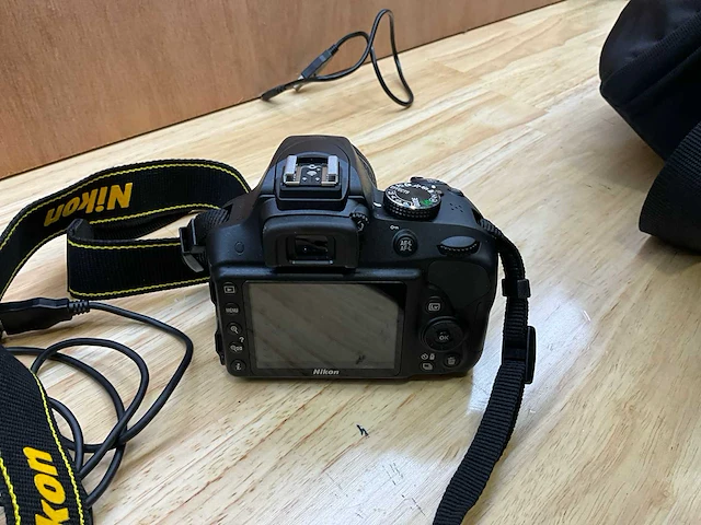 Nikon camera - afbeelding 6 van  9