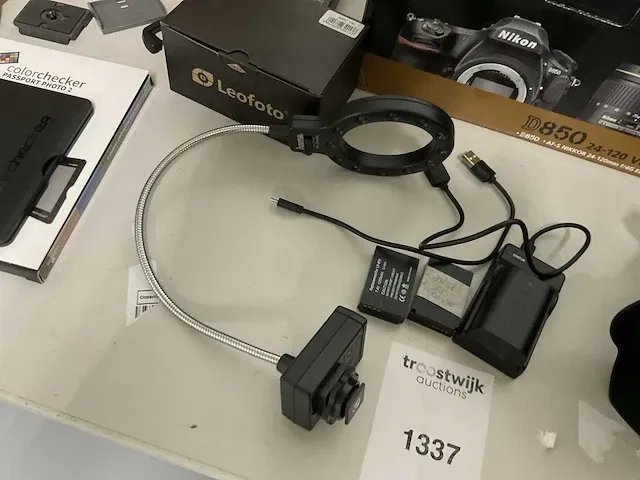 Nikon d850 24-120 vr kit fotocamera met toebehoren - afbeelding 5 van  20